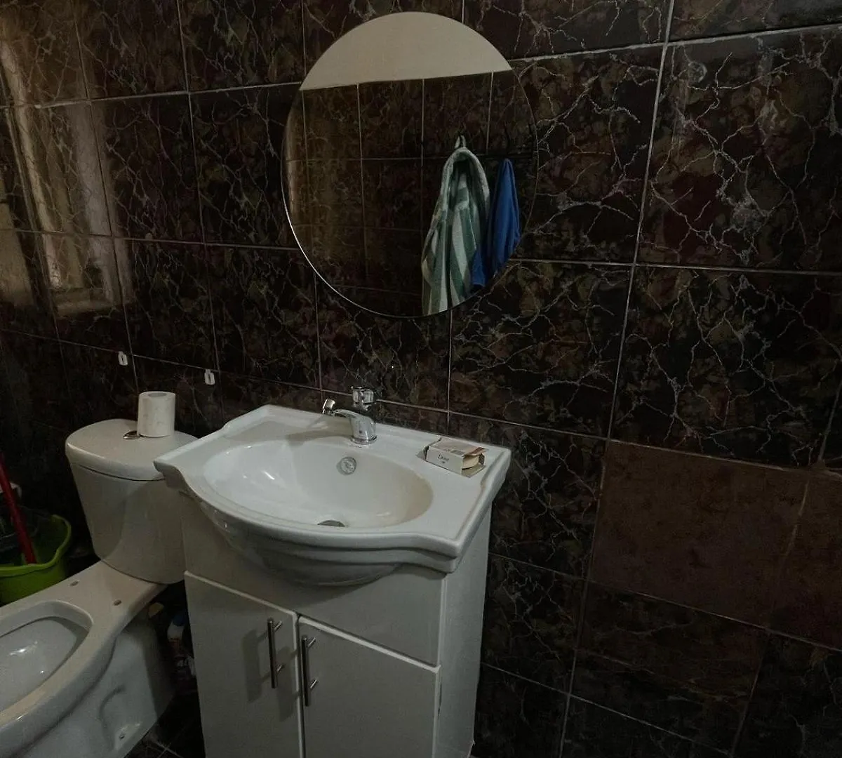 Apartments Kriss Tirana 0*,